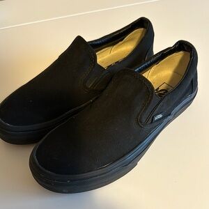 Vans: classic slip on shoe black